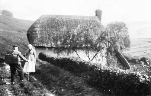 BANKS-1-BISHOPSTONE-1930