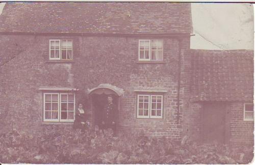 COURT-HOUSE-1-BISHOPSTONE-1930