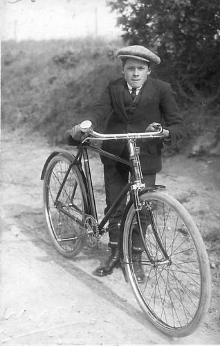 LITTLE-TED-BISHOPSTONE-1920