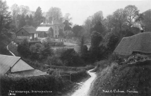VICARAGE-BISHOPSTONE-1925