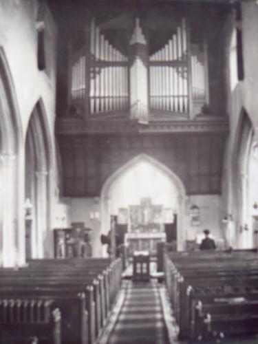 CHURCH-ORGAN-SMITH-1940