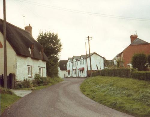 HIGH-STREET-1-BISHOPSTONE-1980