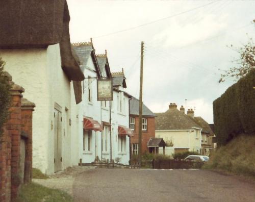 HIGH-STREET-2-BISHOPSTONE-1980