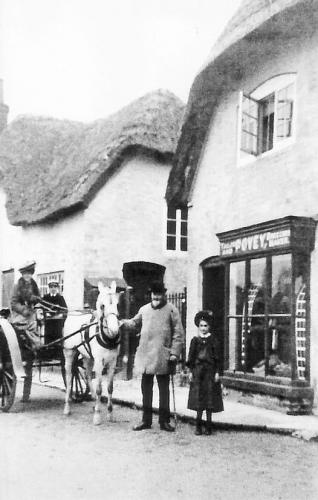 POVEY-JOHN-SHOP-BISHOPSTONE-1910