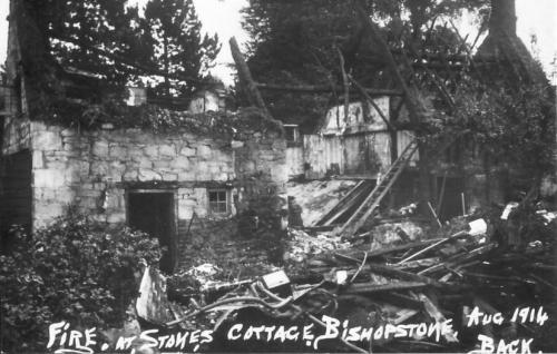 STOKES-COTTAGE-FIRE-BISHOPSTONE-1914