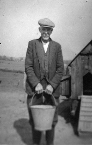 CHURCH-FARM-CHICKENS-PILL-1-1930