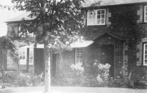 ELM-COTTAGE-1930