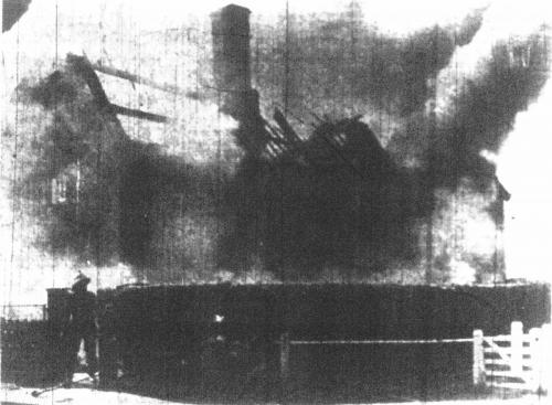 BATTS-FARMHOUSE-FIRE-1951