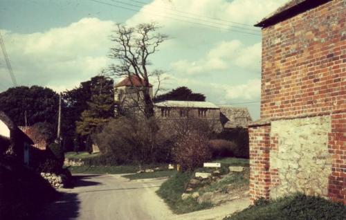 ST-SWITHUNS-CHURCH-FROM-CHURCH-ROAD-1980