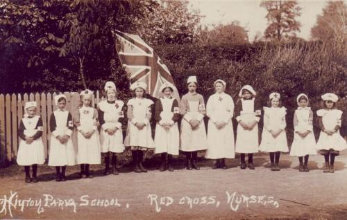 HINTON-SCHOOL-RED-CROSS-NURSES-1910