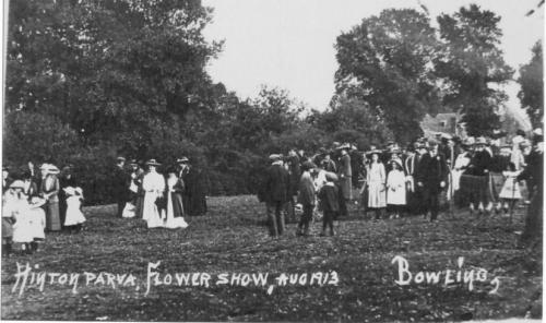 LITTLE-HINTON-FLOWER-SH0W-BOWLING-1-1913